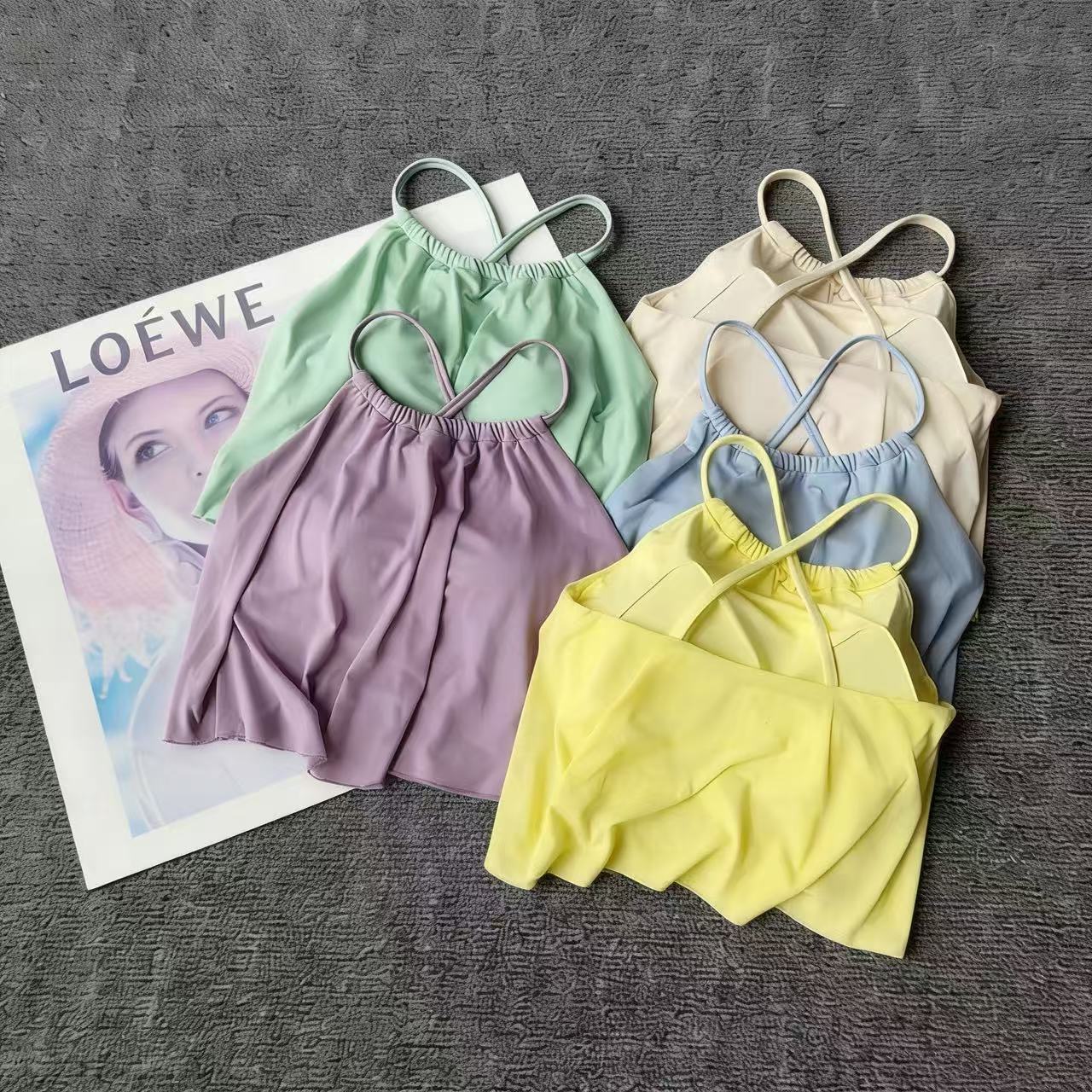 Mesh 2‑in‑1 Halter Sports Tank - Yoga Mat recension och pris